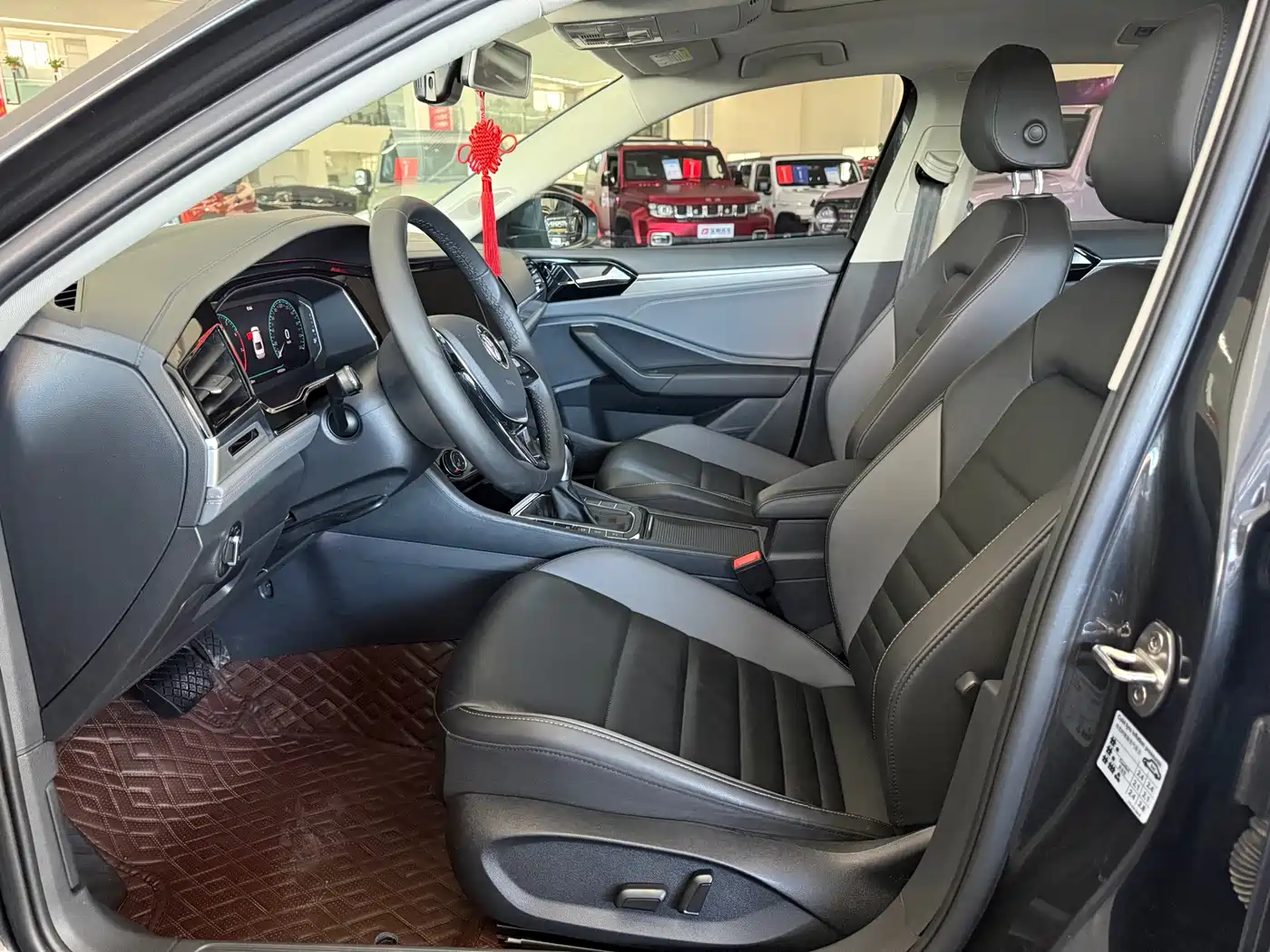 Volkswagen Sagitar 2021 280TSI DSG Surpassing Edition фото 6