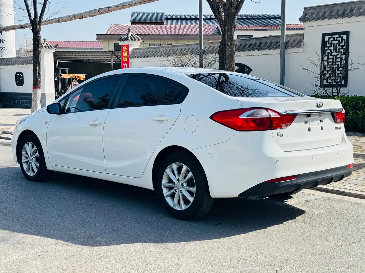 Kia K3 2016 1.6L Automatic GLS фото 9