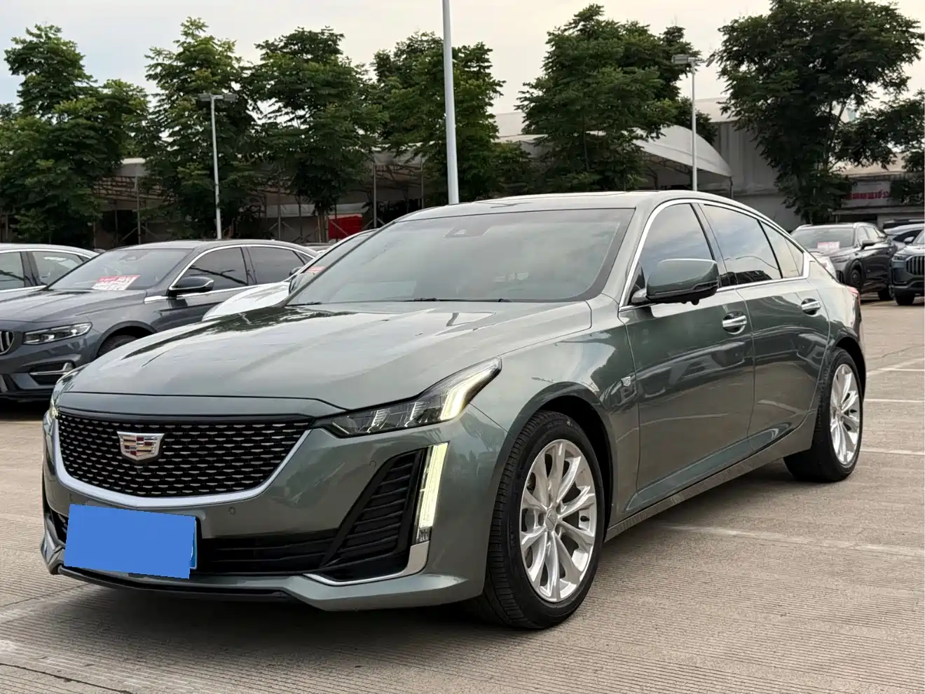 Cadillac CT5 2023 28T Luxury Style (Standard Edition)