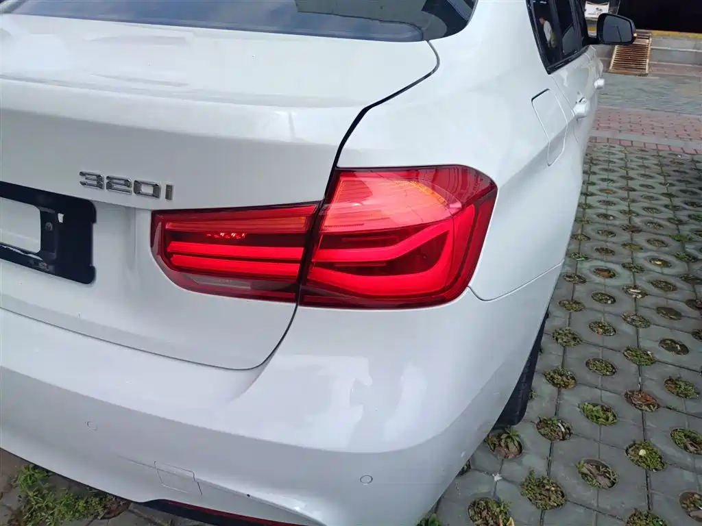 BMW 3 Series 2018 320i M Sport Package фото 24