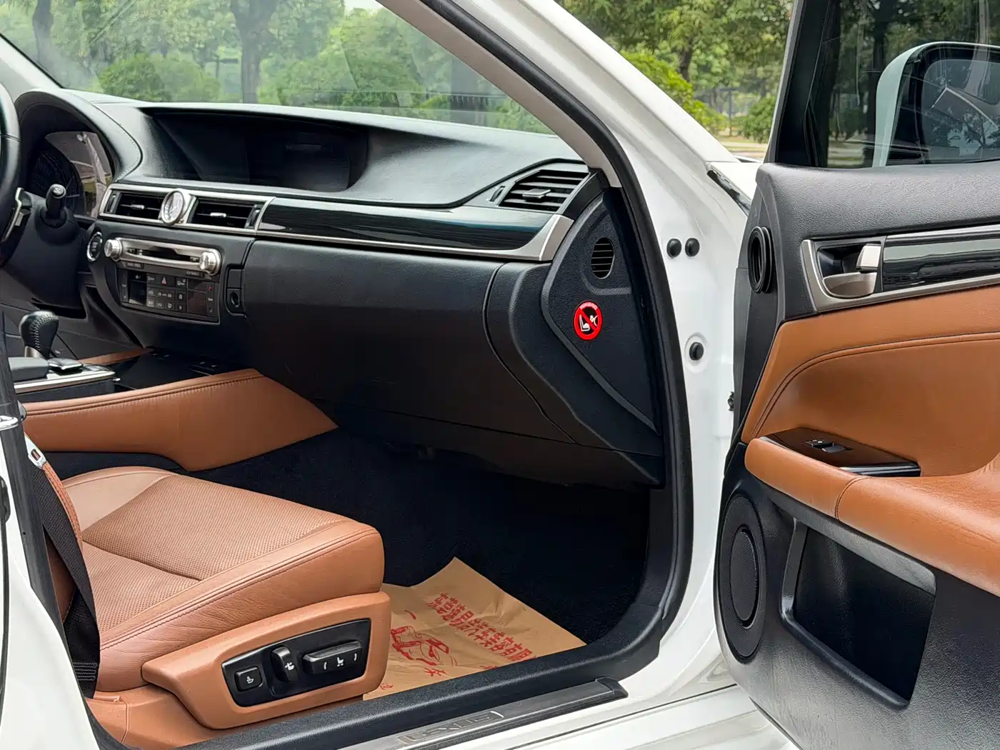 Lexus GS 2012 250 Leading Edition фото 16
