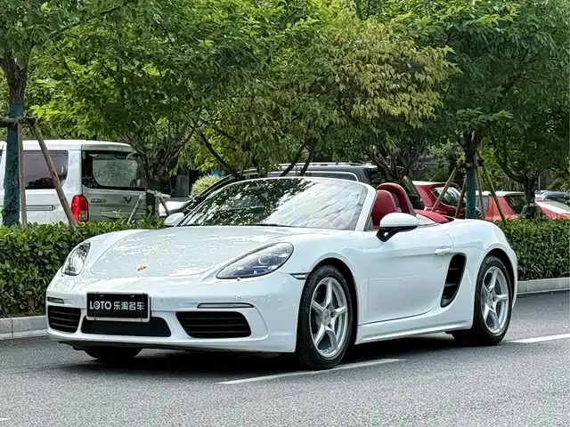 Porsche 718 2024