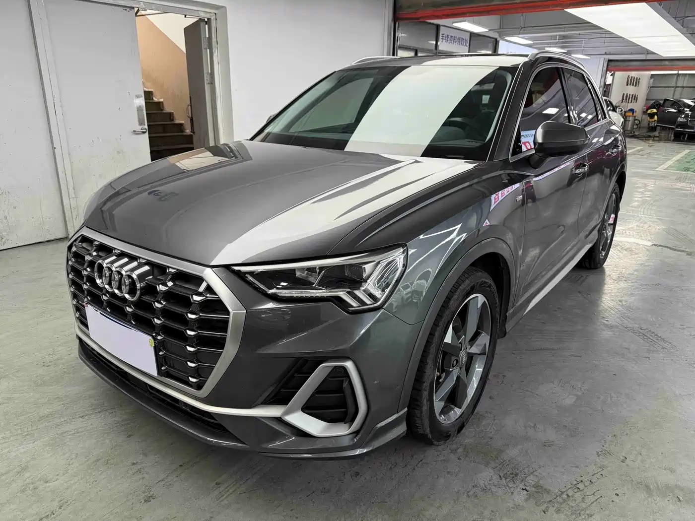Фото 1 - Audi Q3