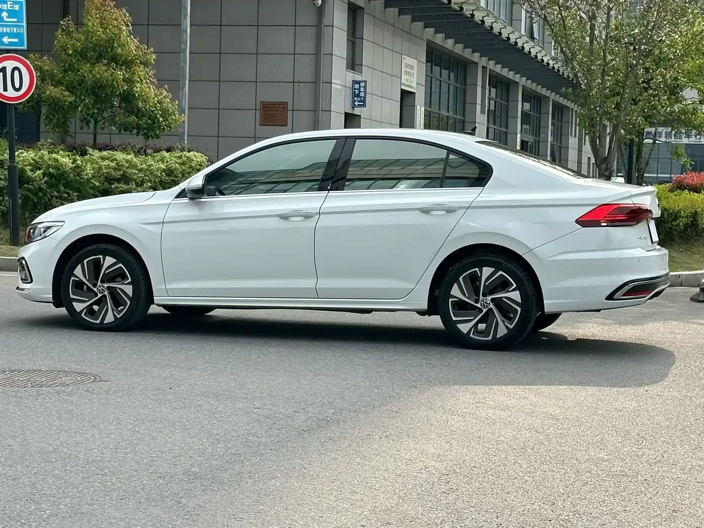 Volkswagen Bora 2023 200TSI DSG Yuexing PRO Edition фото 7