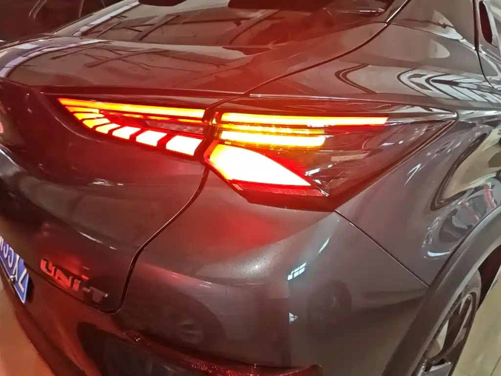 CHANGAN UNI-T