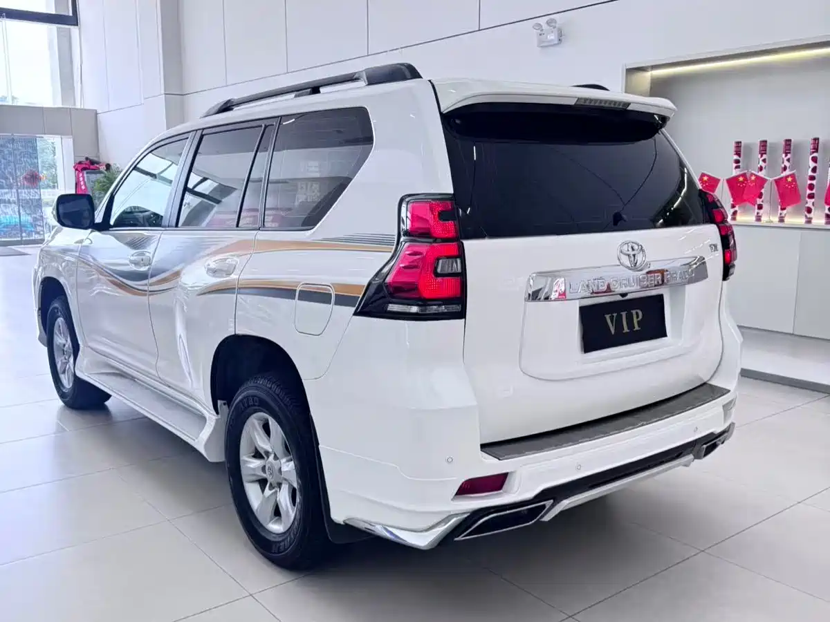 Toyota Prado (Import) 2010 2.7L Auto Luxury фото 10