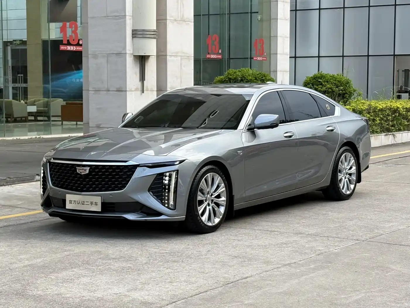 Cadillac CT6 2023 28T Premium Model