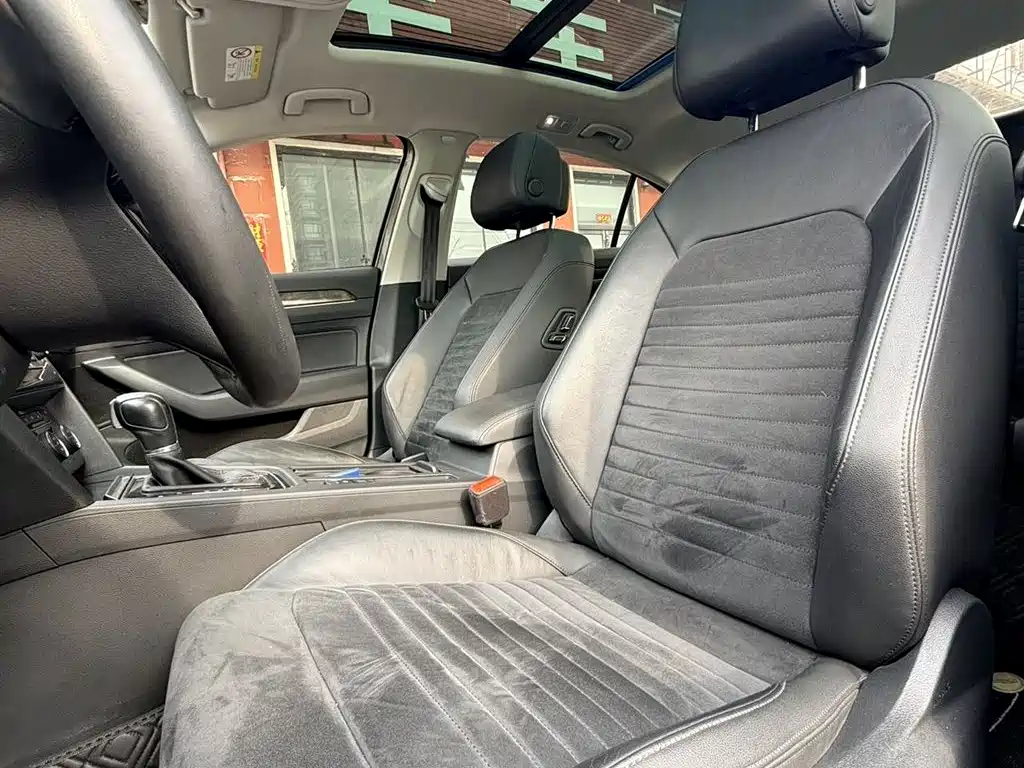 Volkswagen Magotan 2017 330TSI DSG Luxury фото 9