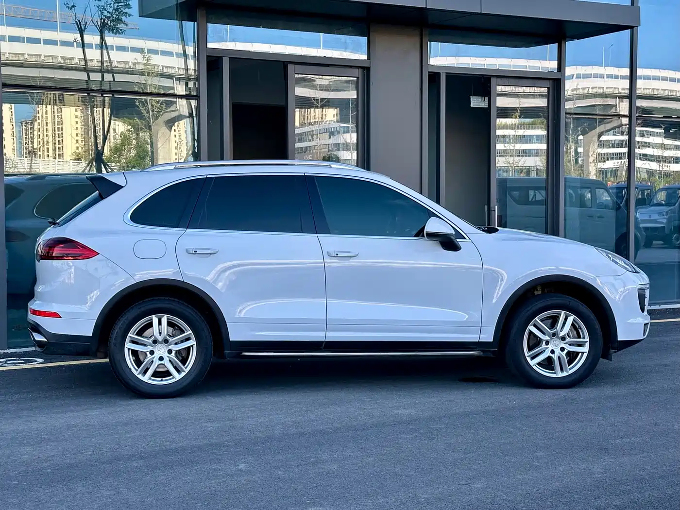 Porsche Cayenne 2015 Cayenne 3.0T фото 4