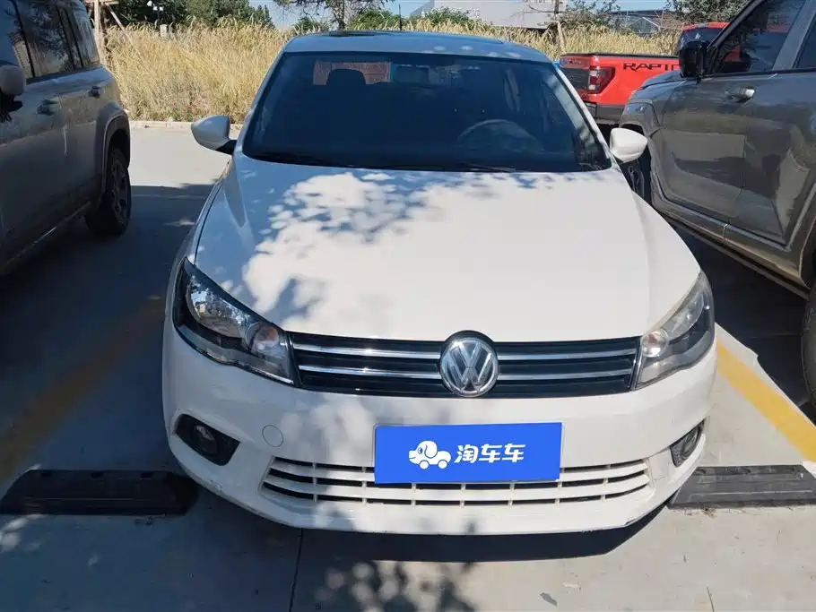 Volkswagen Jetta 2013 1.4L Manual Fashion фото 2