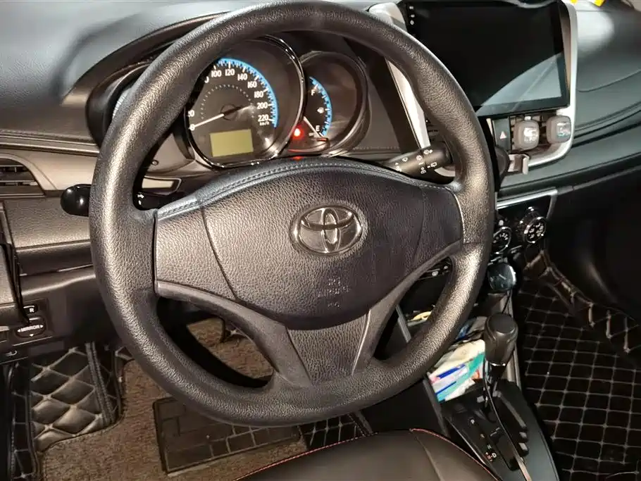 Toyota YARiS L Zhi Xuan 2016 Facelift 1.5E CVT Charming Edition фото 15
