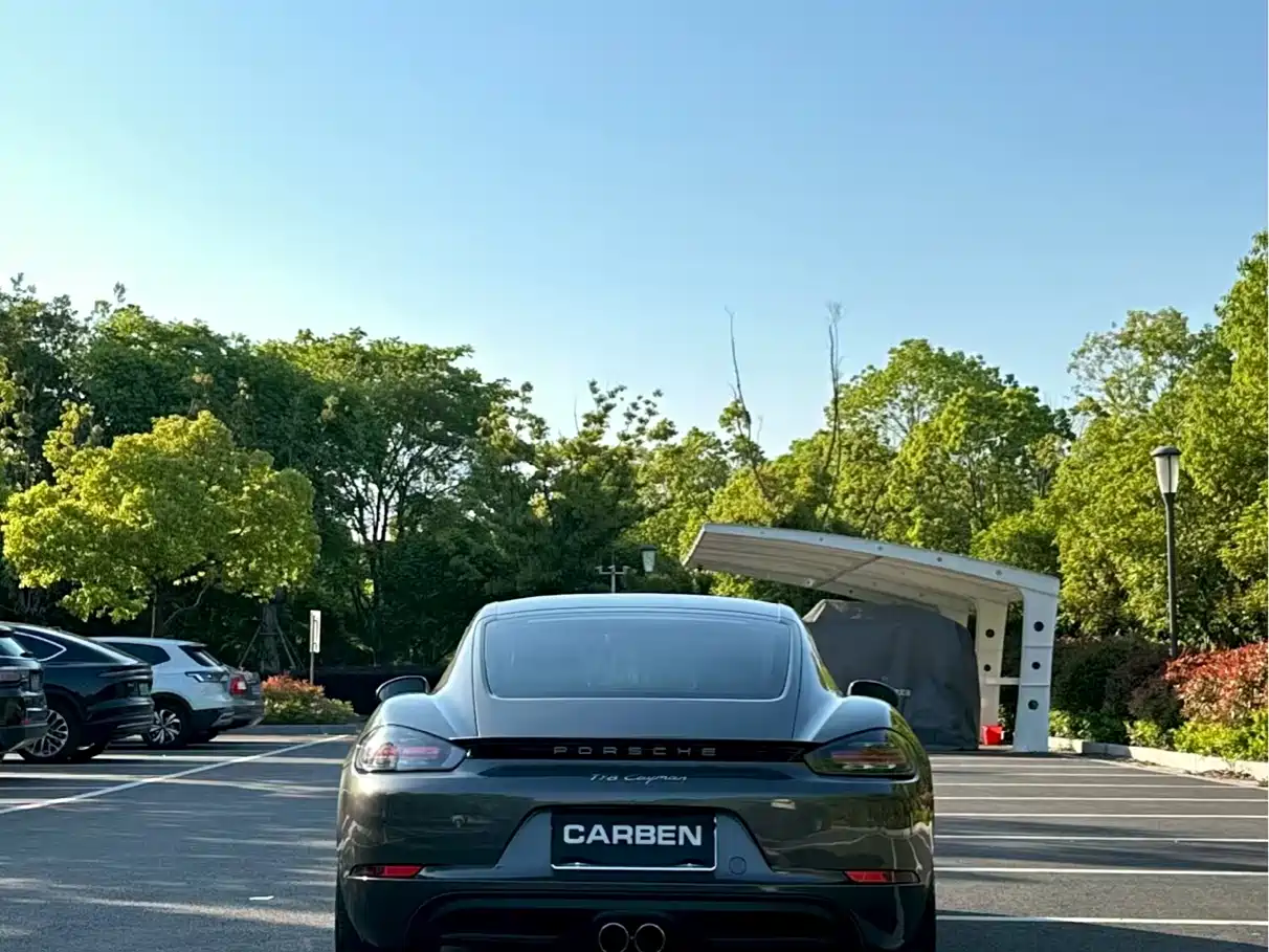 Porsche 718 2020 Cayman 2.0T фото 3