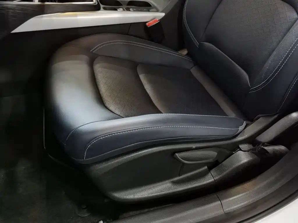 Chevrolet Monza 2024 1.5L Dual-Clutch Delight Edition фото 20