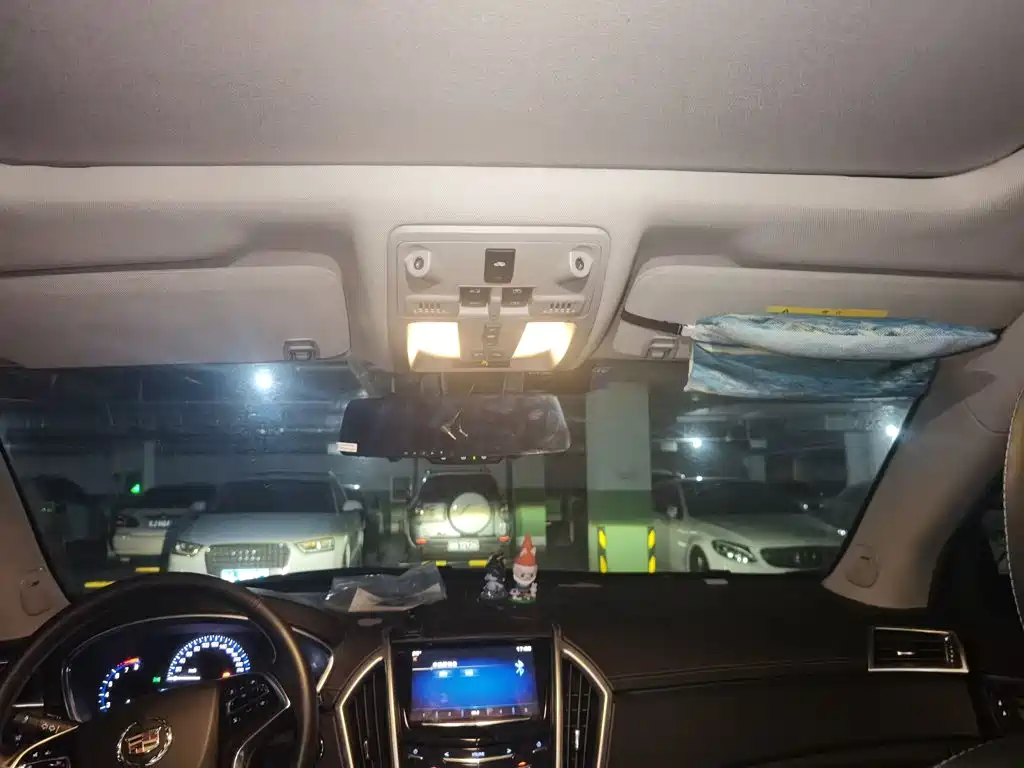 Cadillac SRX 2015 2015 3.0L Leading
