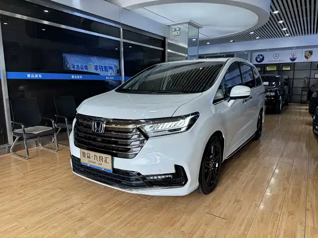 Honda Odyssey 2022 2.0L e:HEV Sharp Supreme Edition