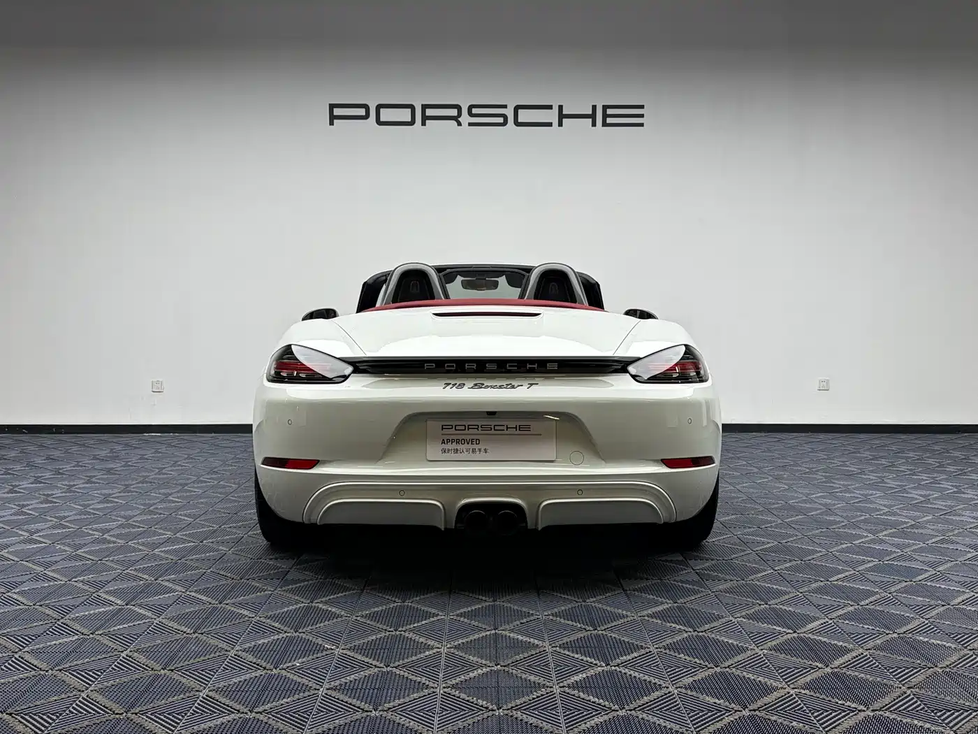 Porsche 718 2019 Boxster T 2.0T фото 8