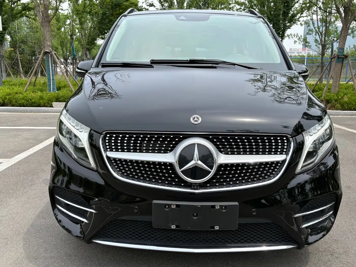 Mercedes-Benz V-Class 2022 V 260 L Long Wheelbase Luxury Edition