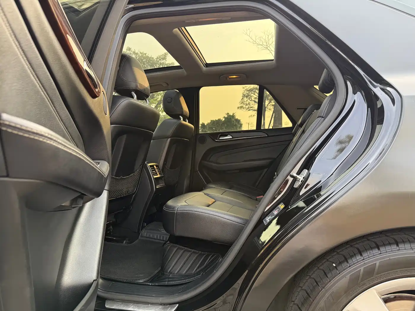 Mercedes-Benz M-Class 2014 ML 400 4MATIC Dynamic фото 12