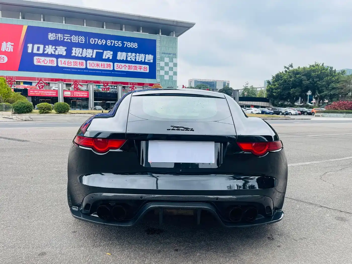 Jaguar F-TYPE 2015 3.0 SC Hardtop фото 10