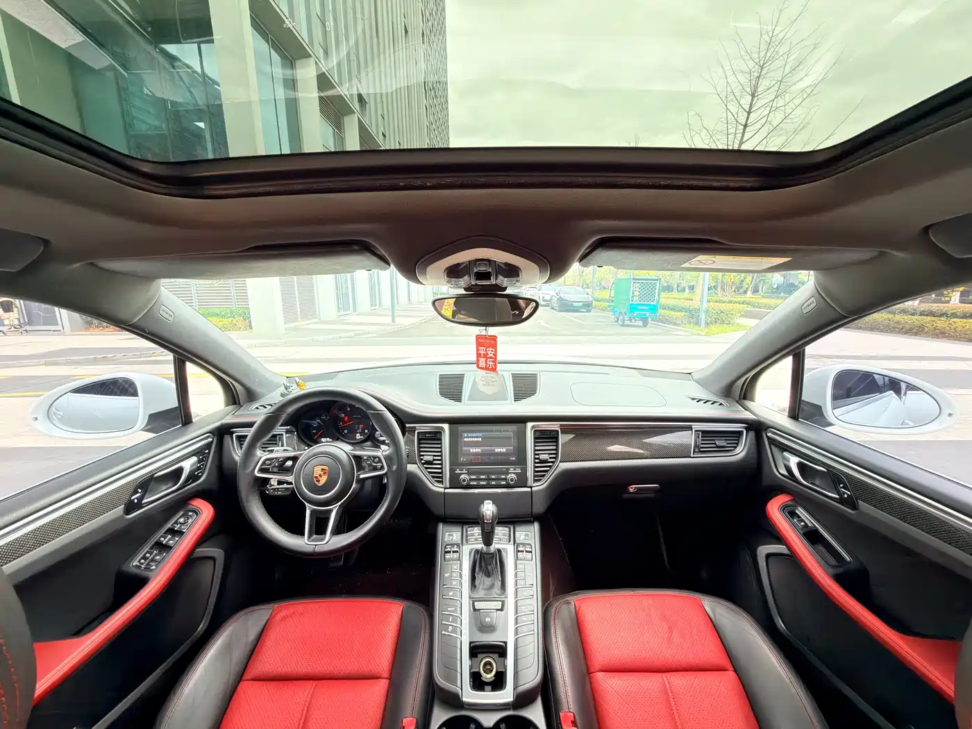 Porsche Macan 2017 Macan 2.0T фото 6