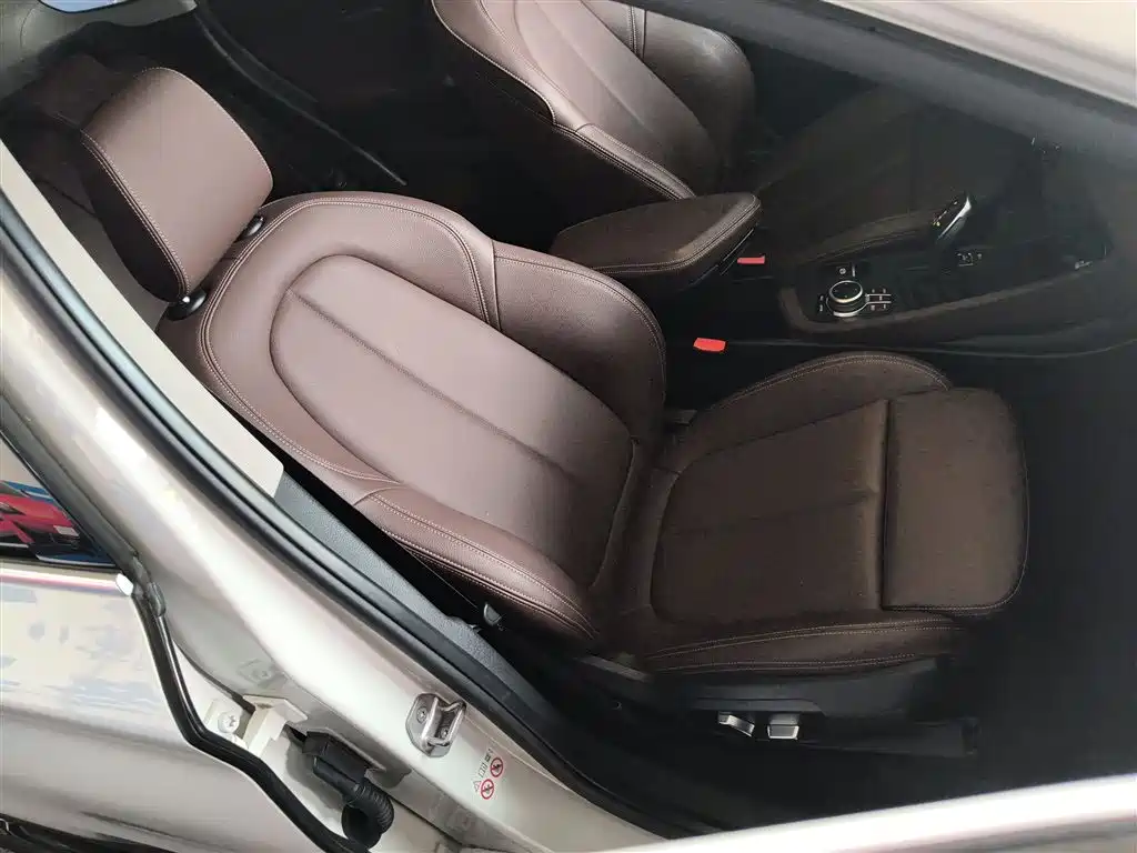 BMW X1 2022 sDrive25Li Leading фото 20