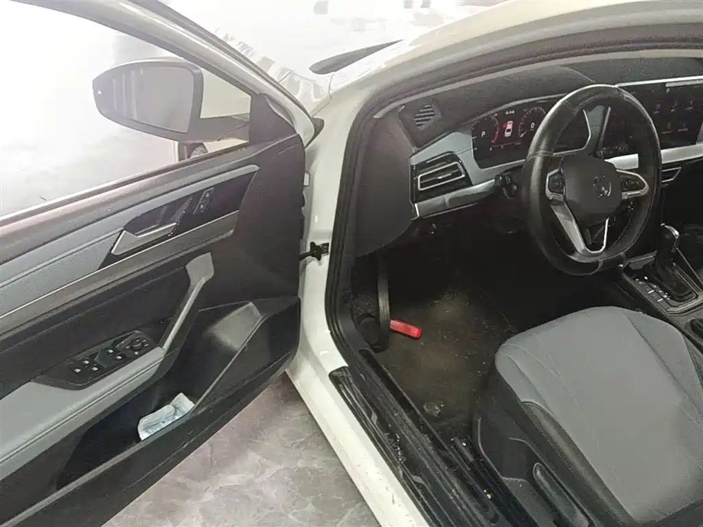 Volkswagen Lavida 2024 Model 1.5L Automatic Starlight 5 Million Edition фото 16