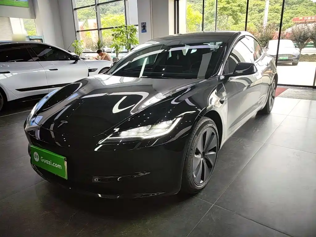 Tesla Model 3 2023 Rear-Wheel Drive