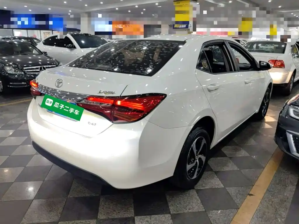 Toyota Levin 2017 Facelift 185T CVT Elite (China V) фото 7