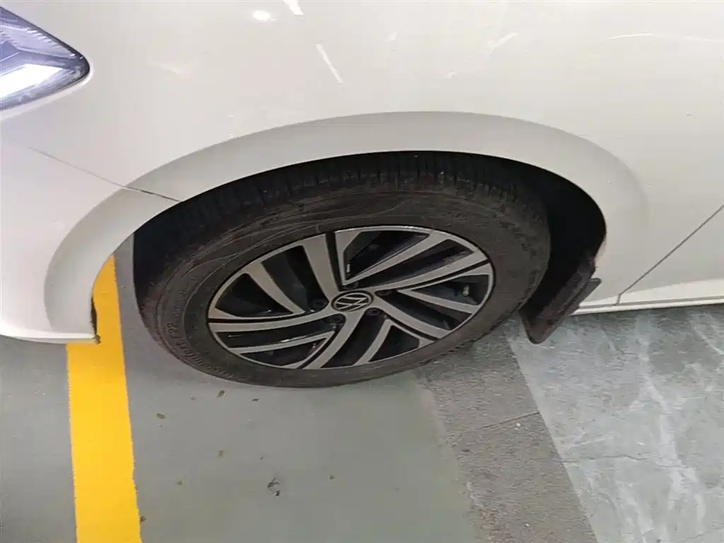 Volkswagen Lavida 2024 Model 1.5L Automatic Starlight 5 Million Edition фото 23