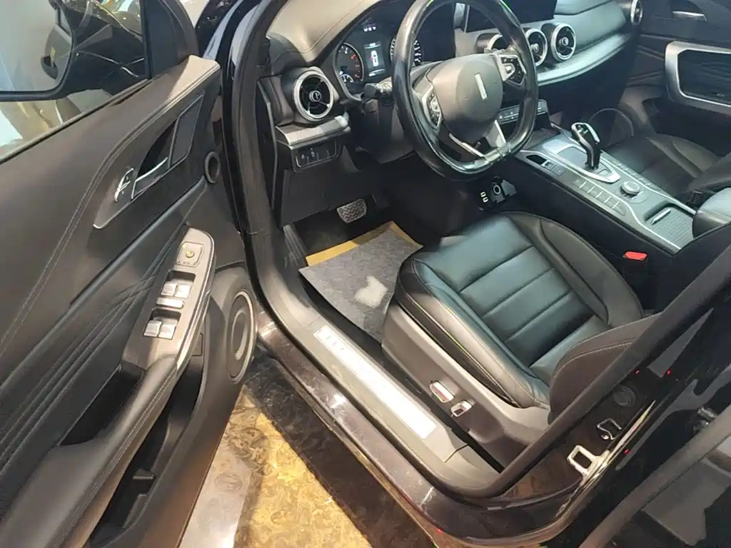 WEY VV5 2020 2020 1.5T 2WD Style Pioneer
