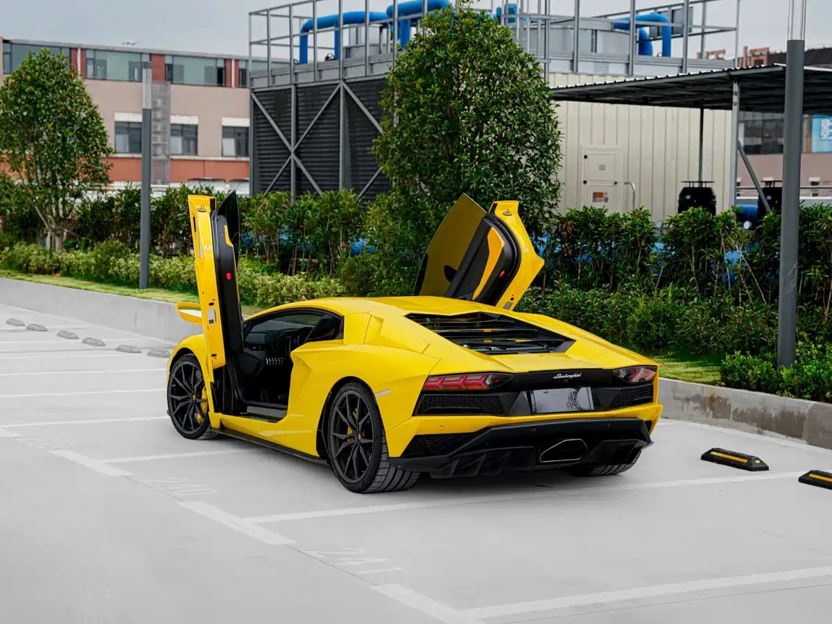 Lamborghini Aventador 2020 2017 Aventador S