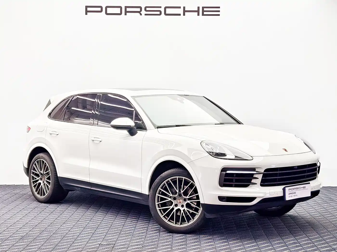 PORSCHE CAYENNE