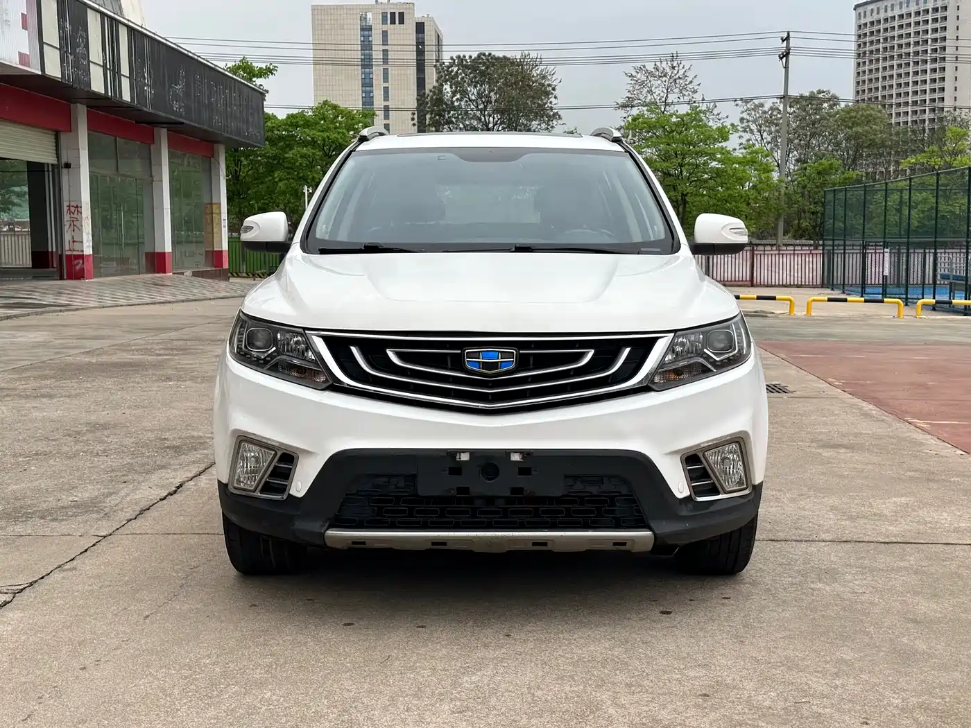 Geely Emgrand X6 2016 2016 1.8L Manual Luxury