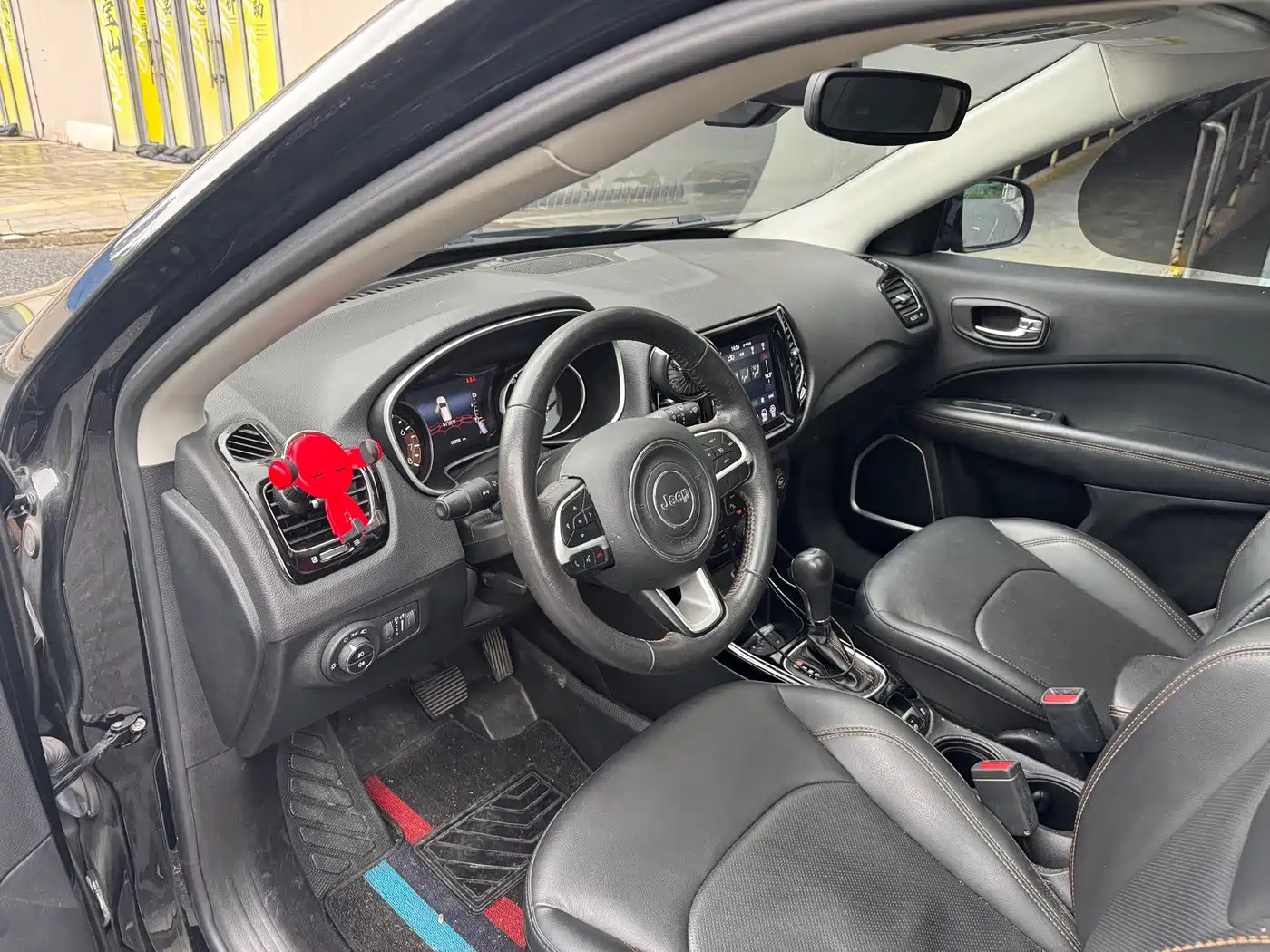 Jeep Compass 2020 2019 220T Automatic Family Edition
