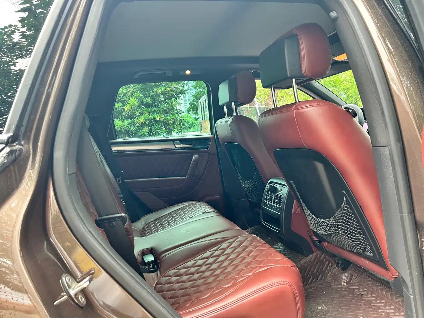 Volkswagen Touareg 2012 R-Line Luxury фото 12