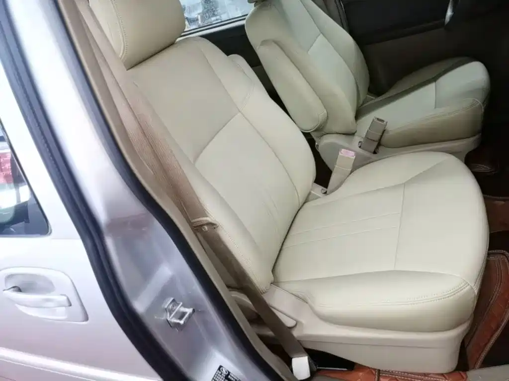 Фото 25 - Buick GL8