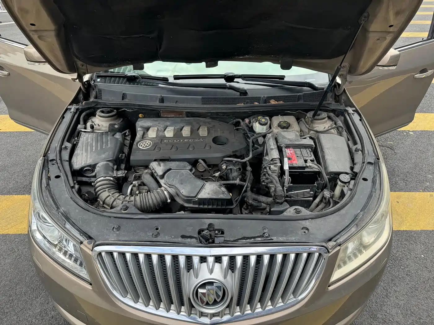 Buick LaCrosse 2011 2.4L SIDI Luxury Edition фото 16