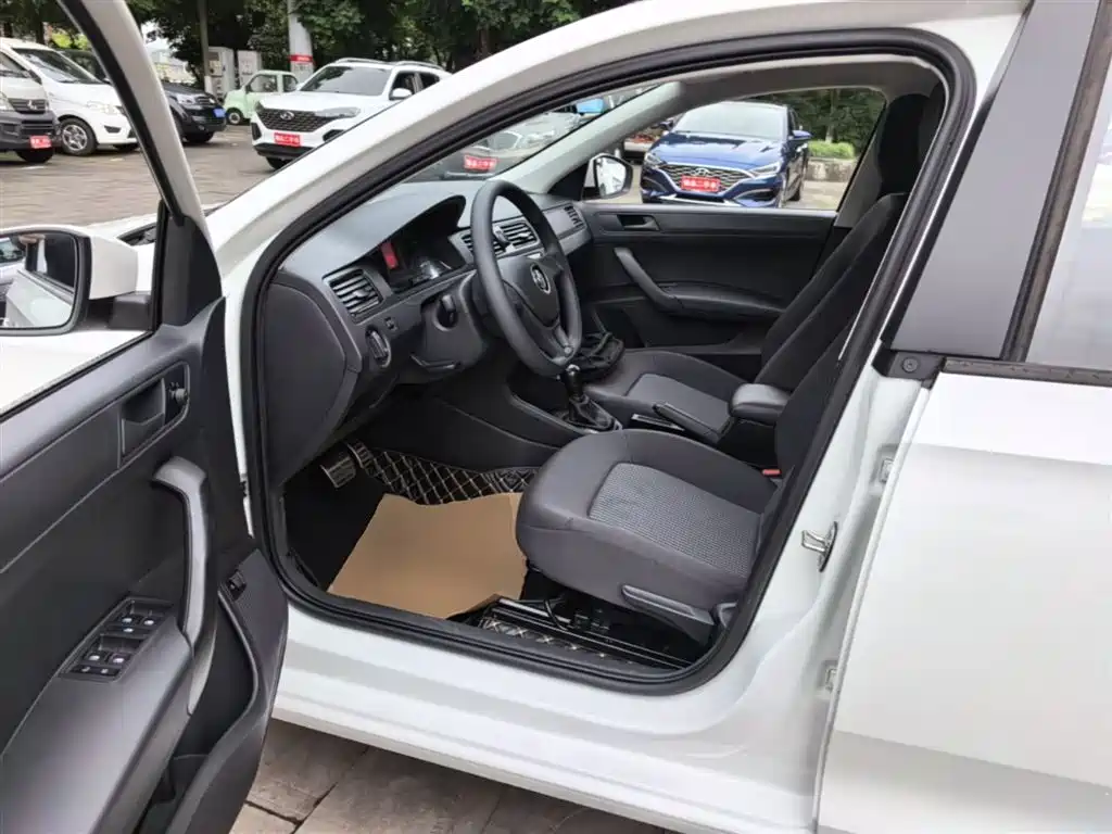 Volkswagen Santana 2021 1.5L Automatic Trend Edition фото 16