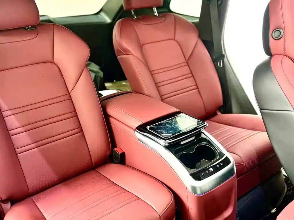 Porsche Cayenne 2011 Cayenne 3.0T фото 11