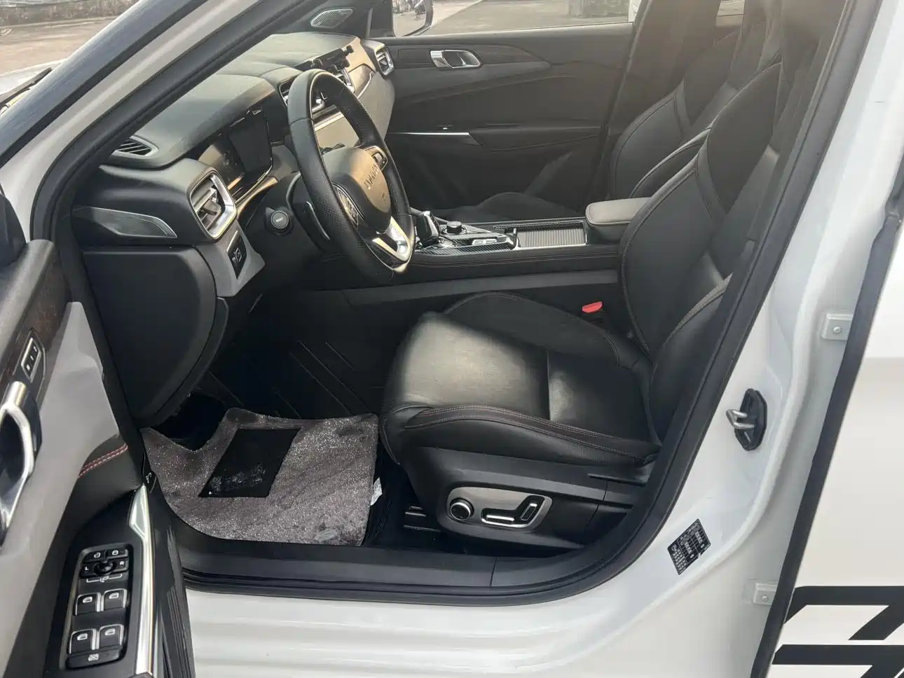 Lynk & Co 03 2019 2.0TD Auto Power Pro Version фото 6