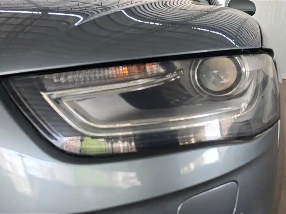 Audi A4L 2013 35 TFSI Automatic Standard фото 5