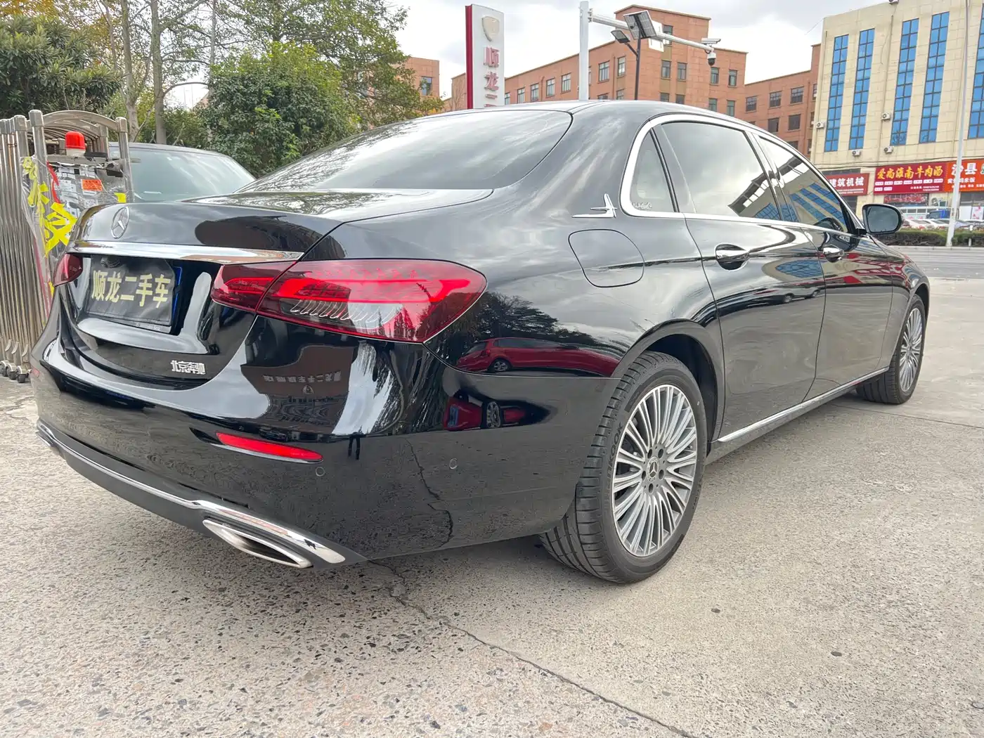 Mercedes-Benz E-Class 2021 Facelift E 300 L Sport Fashion фото 4