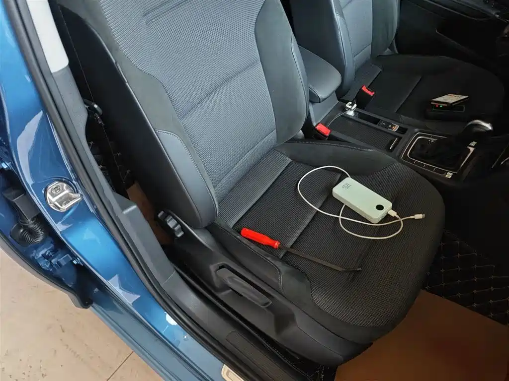 Volkswagen Golf 2018 230TSI Automatic Comfort фото 25