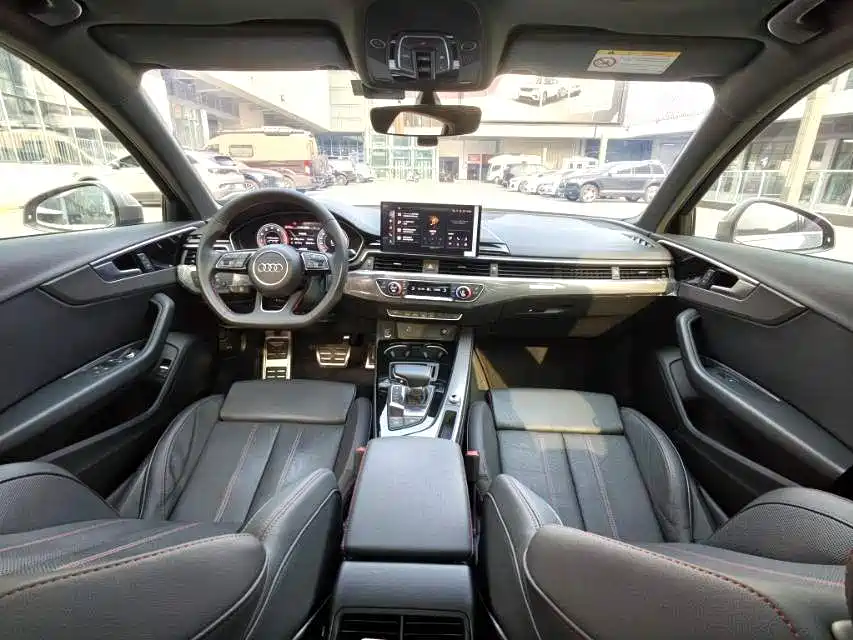 Audi A4L 2022 40 TFSI quattro RS Kit Burning Speed фото 6