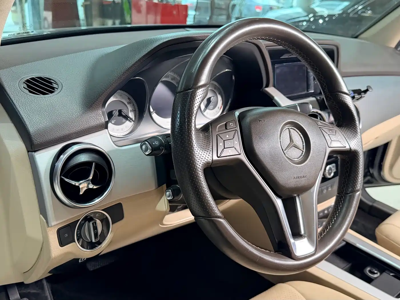 Mercedes-Benz GLK-Class 2013 GLK 300 4MATIC Fashion фото 15