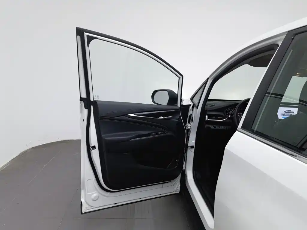 Фото 8 - Maxus Maxus G50