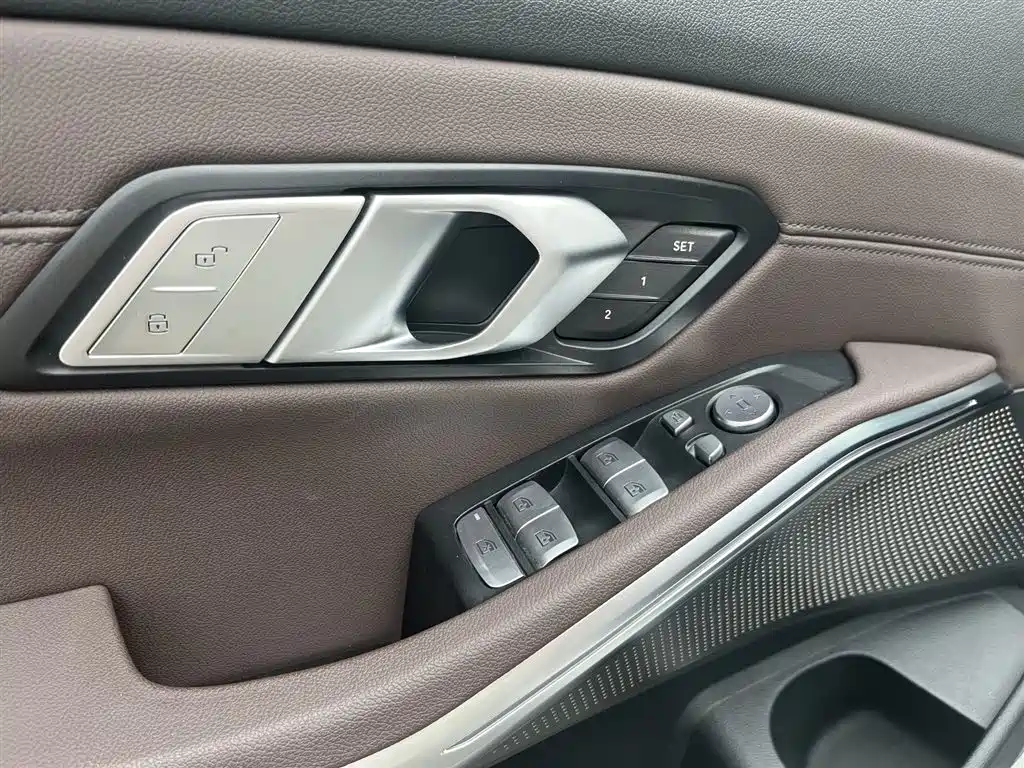 BMW 3 Series 2021 Facelift 325Li M Sport Package фото 13