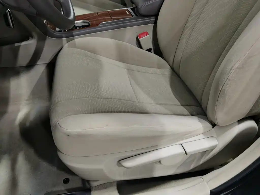 Toyota Camry 2014 2013 200E Classic Elite Edition