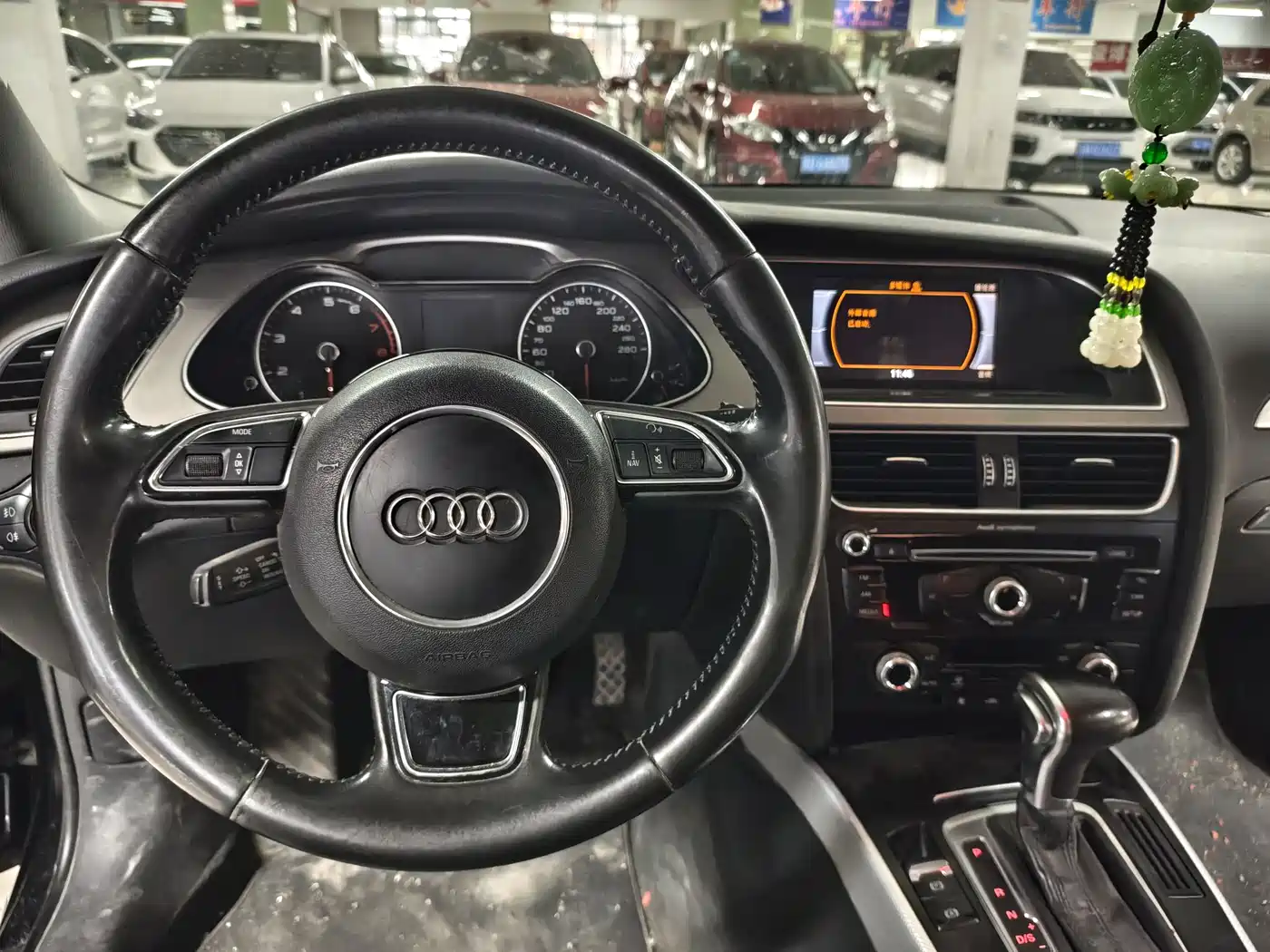 Audi A4L 2015 45 TFSI quattro Individual Sport фото 8