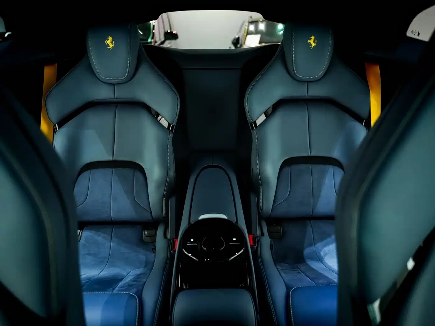 Ferrari Purosangue 2024 2023 6.5L V12